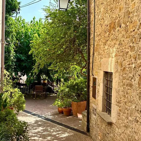 Apartmanhotel El D'ullastret 3*