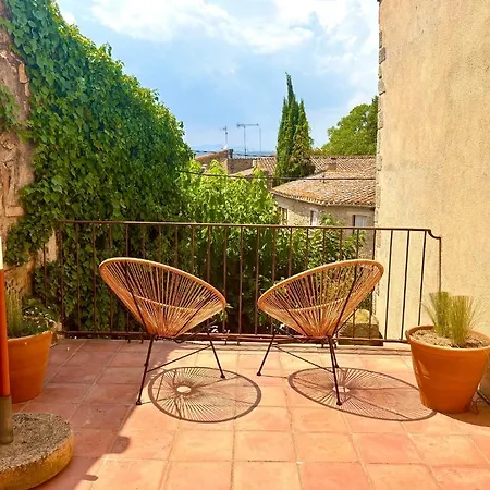 El D'ullastret Apartahotel