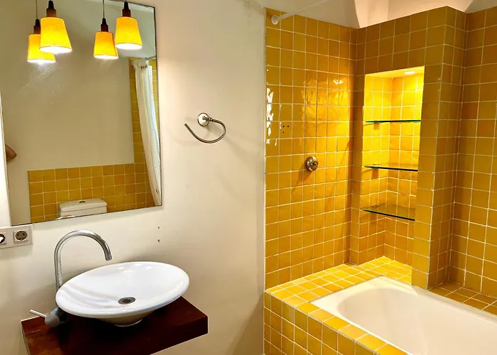 El D'ullastret Aparthotel