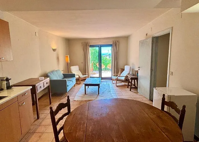El D'ullastret Appart hôtel Ullastret