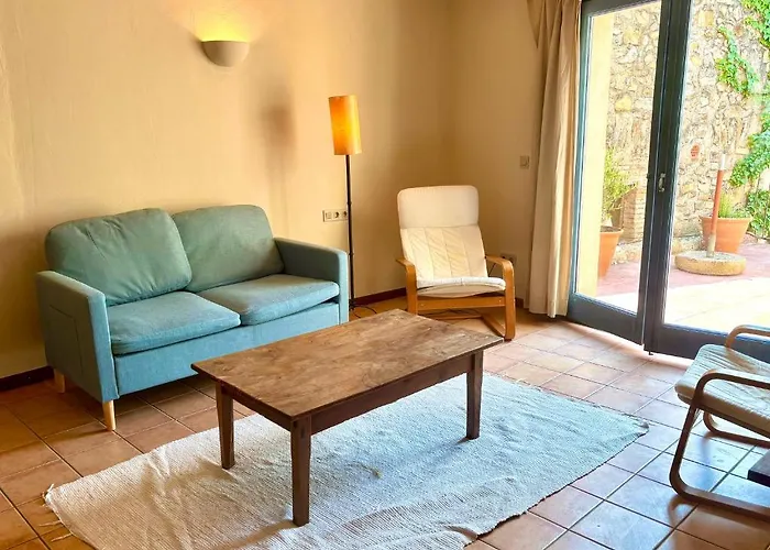 El D'ullastret Aparthotel 3*